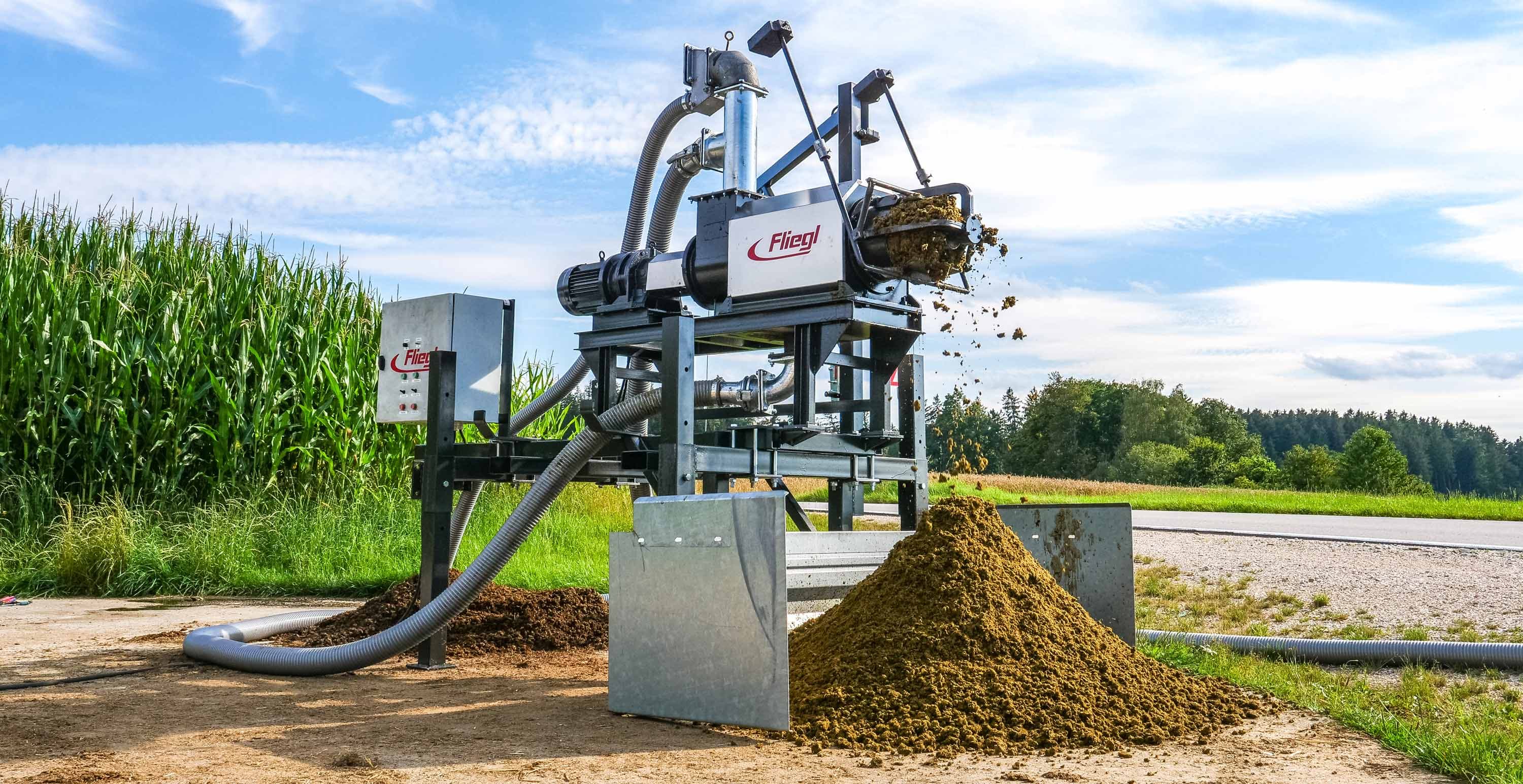 Solid-liquid separation of slurry using a screw press system. Picture source: https://agro-center.de/news-guelleseparator/  